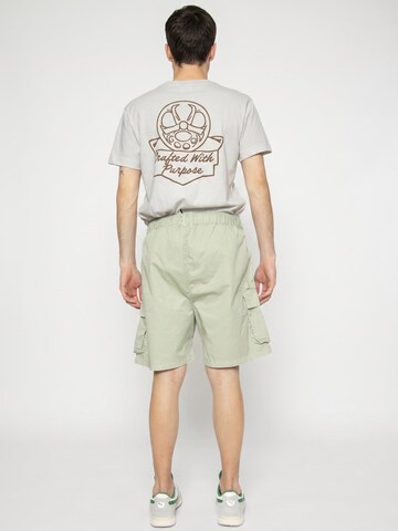 EDWIN Baggy Cargobroek 'Ringe Cargo Short' in Groen