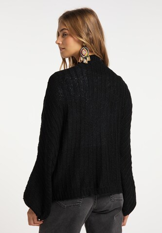 IZIA Knit Cardigan in Black