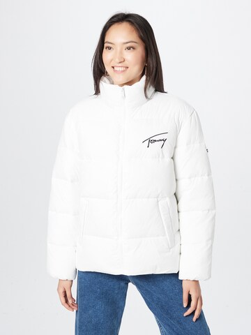 Tommy Jeans Winter Jacket in White: front