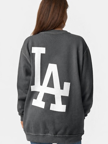 Worldclassca Oversized Sweater in Grey