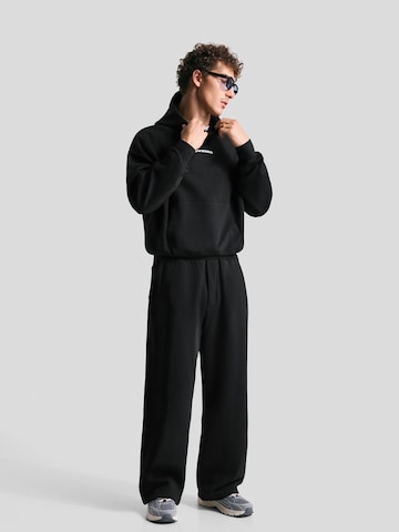 Bershka Sweatshirt in Schwarz: Vorderseite