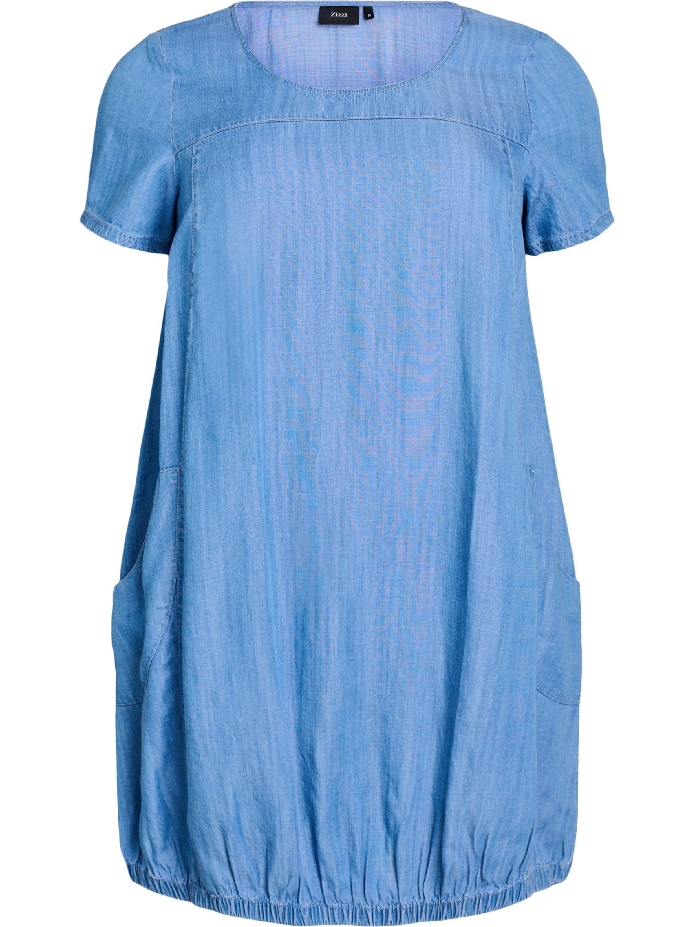 Robe Zizzi en bleu : devant
