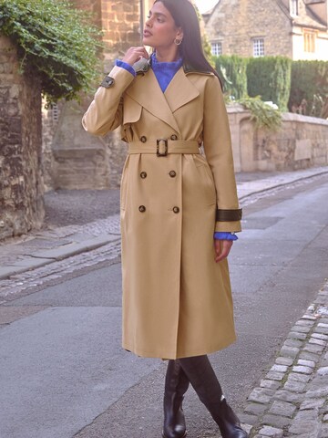 Cappotto di mezza stagione di love & roses in beige