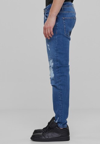 2Y Premium Tapered Jeans in Blau