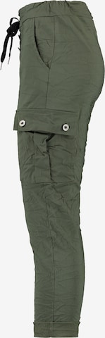 Hailys Tapered Cargo Pants 'Me44rle' in Green