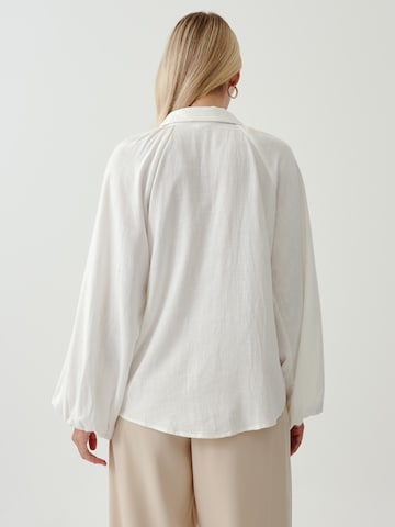 Tussah Blouse 'TARINA' in Wit: terug