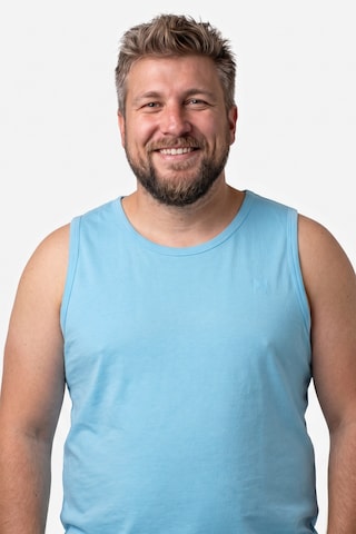 Men Plus Shirt in Blue