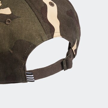 Cappello da baseball 'Camo' di ADIDAS ORIGINALS in verde