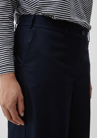 TRIANGLE Regular Pleated Pants in Blue