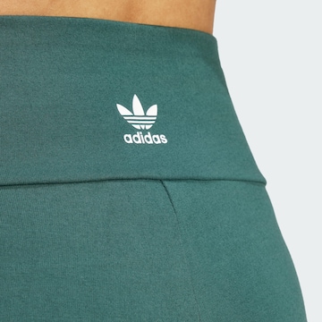 ADIDAS ORIGINALS Skinny Leggings in Groen