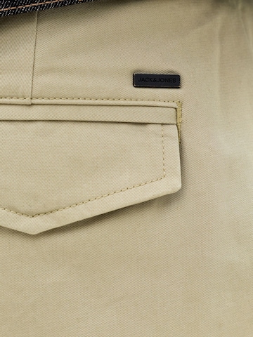 Baggy Pantaloni chino di JACK & JONES in giallo