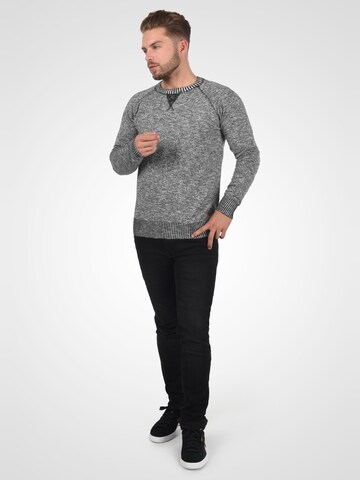 !Solid Sweater 'Thian' in Grey