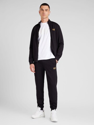 Tuta da jogging di EA7 Emporio Armani in nero