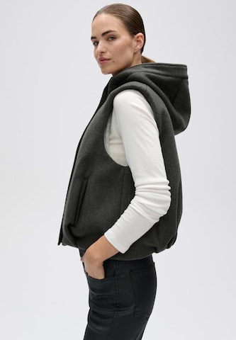 Gilet 'Walanka' di OPUS in verde