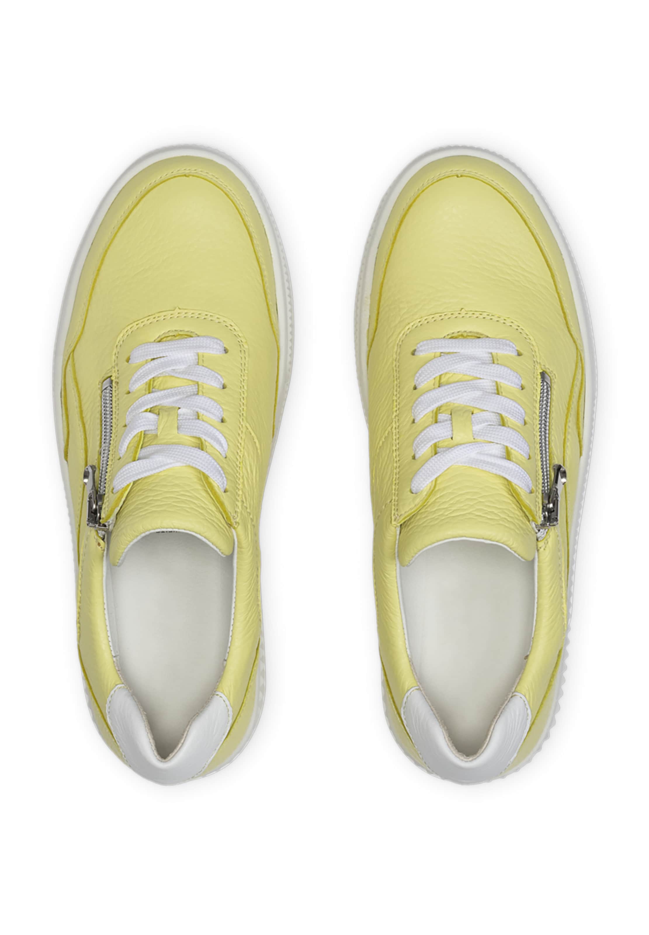Sneaker bassa di VITAFORM in giallo