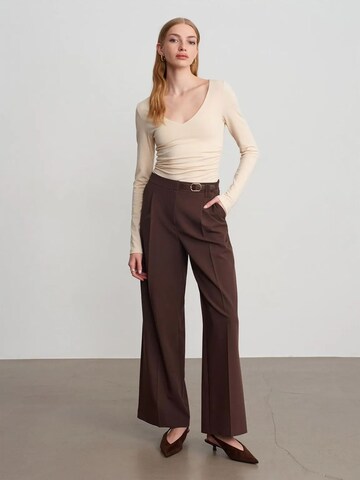 Wide Leg Pantalon Dilvin en marron