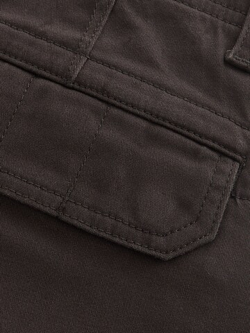 Next Slim fit Cargo trousers in Brown