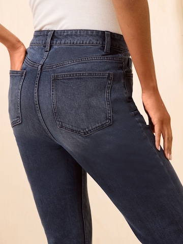 Slimfit Jeans di Friends Like These in blu