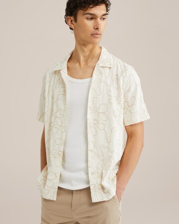Fit confort Chemise WE Fashion en blanc