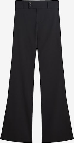 Bershka Levenevä Housut värissä musta: etupuoli