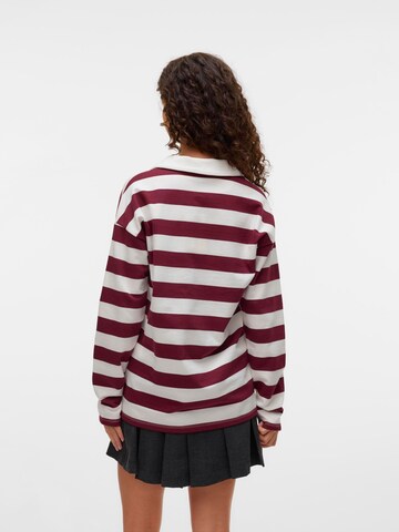 T-shirt 'SNCleo' VERO MODA en rouge