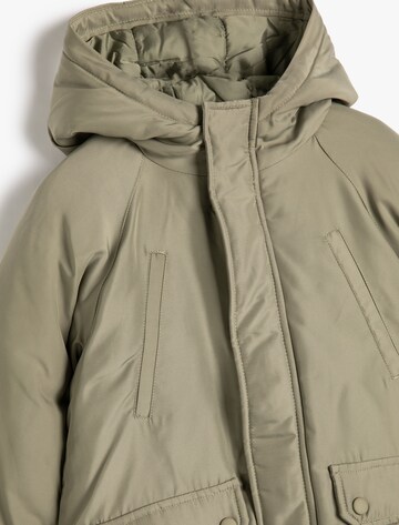 Koton Jacke in Grün