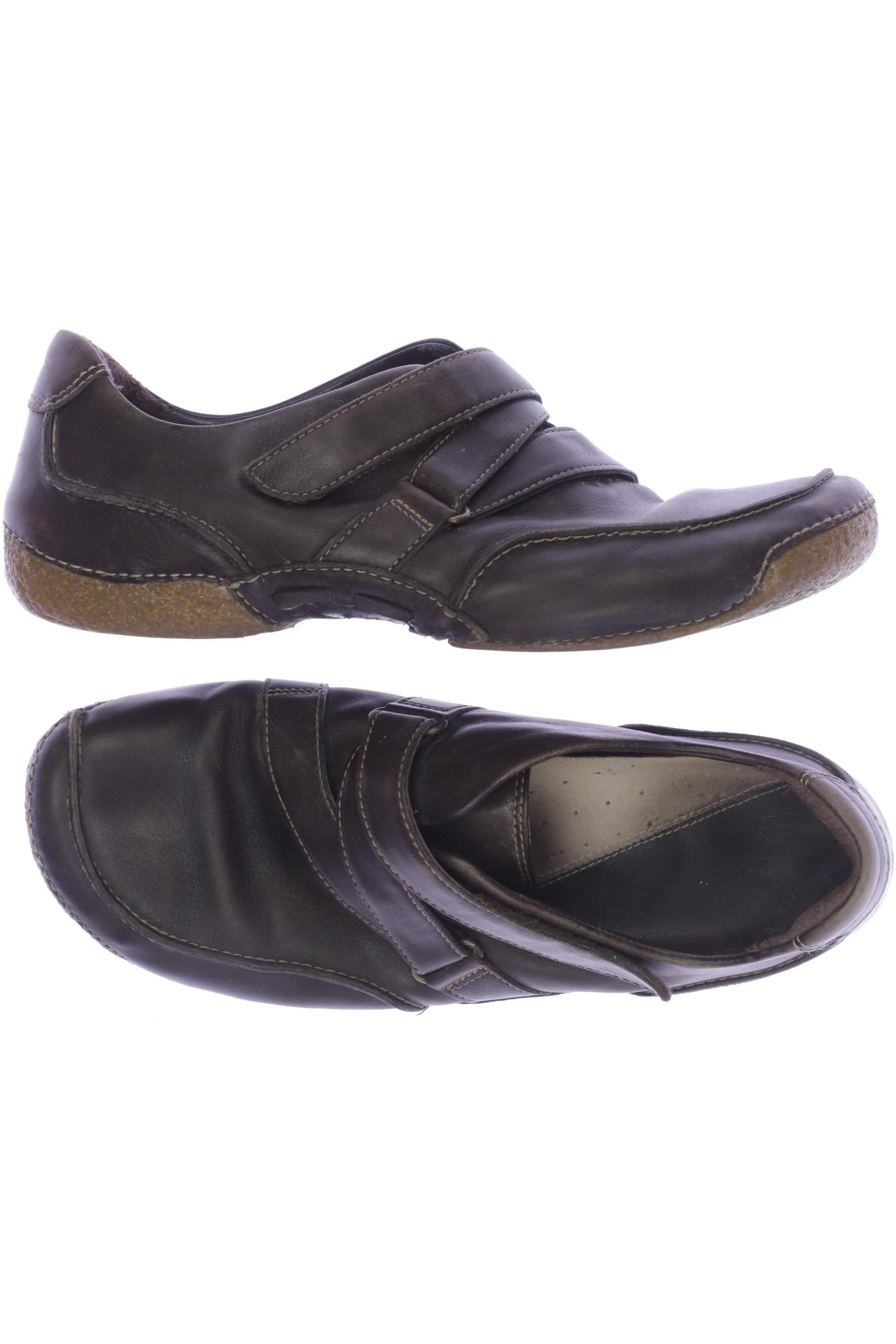 CLARKS Flats & Loafers in 40,5 in Brown: front