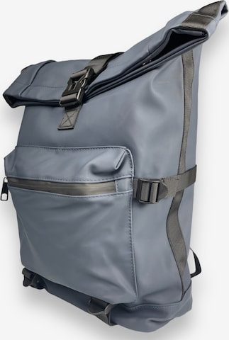 Kumixi Rucksack in Blau: Vorderseite