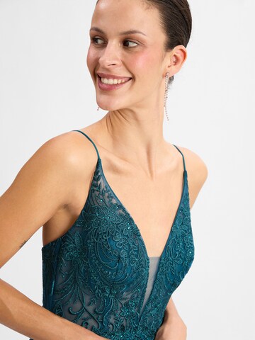 Laona Avondjurk in Blauw