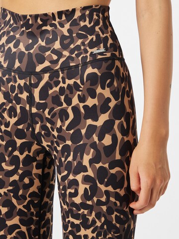 aim'n - Skinny Pantalón deportivo 'CHEETAH' en Mezcla de colores