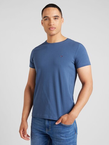 TOMMY HILFIGER Slim Fit T-Shirt in Blau: Vorderseite
