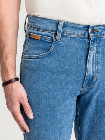 regular Jeans 'Wrangler Texas Good Shot W121HRZ93 112330691' di WRANGLER in blu