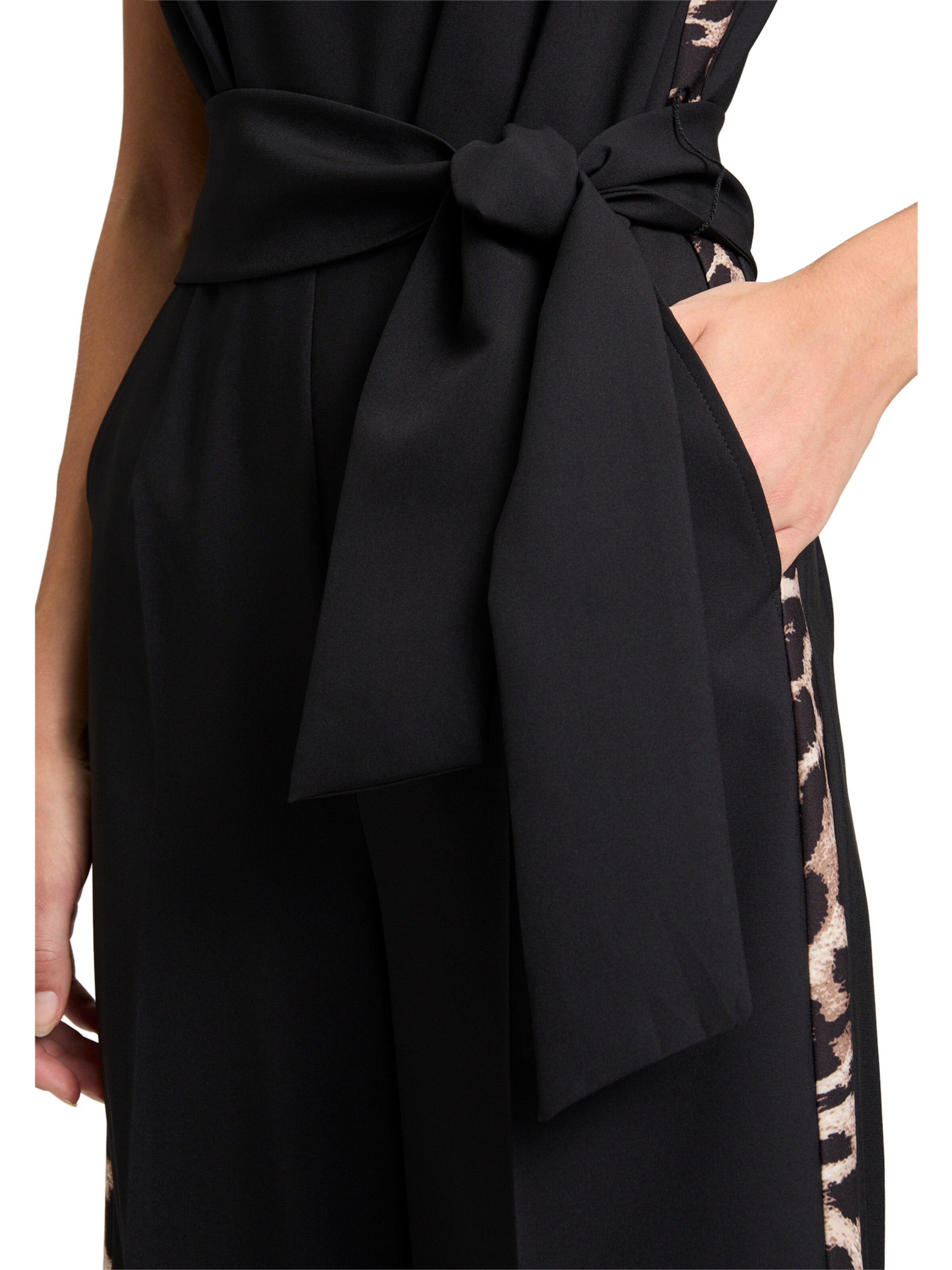 Betty Barclay Jumpsuit in Black