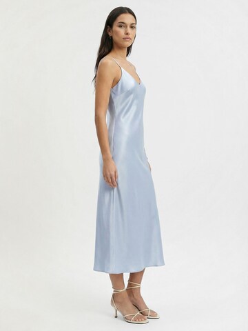 Everly Βραδινό φόρεμα σε μπλε