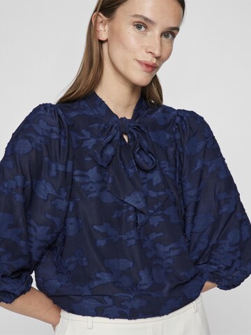 VILA Blouse in Blauw