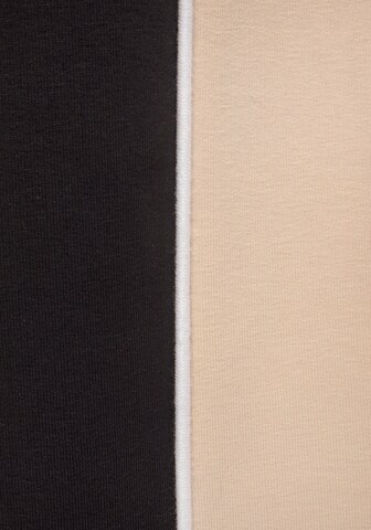Flared Pantaloni di s.Oliver in nero