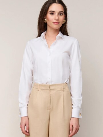 Blouse folklorique Vander Amsterdam en blanc : devant