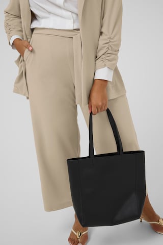 KAFFE CURVE - Loosefit Pantalón 'KCPheolo' en gris