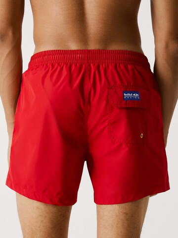 Pantaloncini da bagno di Red Bull Racing x Pepe Jeans in rosso