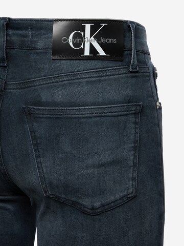 Calvin Klein Jeans - Skinny Calças de ganga em azul