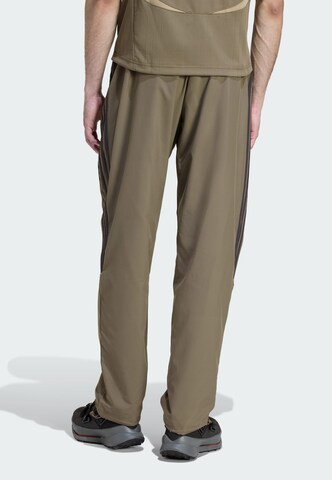 ADIDAS ORIGINALS Loosefit Hose in Braun