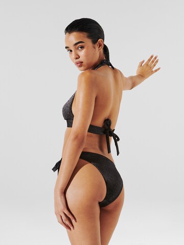 Slip bikini di Karl Lagerfeld in nero