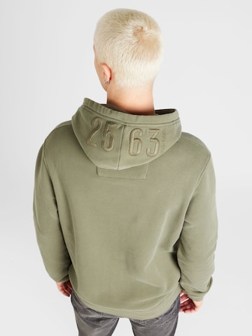 Sweat-shirt CAMP DAVID en vert