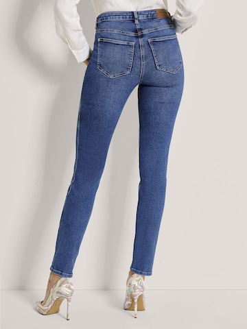 MADELEINE Slimfit Jeans in Blau