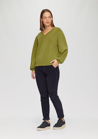 s.Oliver Sweatshirt in Green