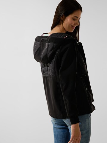 STREET ONE Jacke in Schwarz