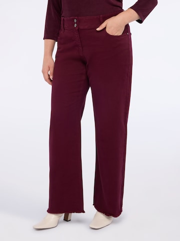 Fiorella Rubino Regular Broek in Rood
