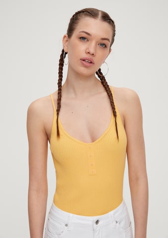 Tops en tricot QS en jaune : devant