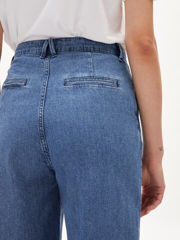 ARMEDANGELS Wide leg Jeans 'EVINAA' in Blauw