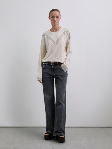 Scalpers Sweter w kolorze beżowy: przód